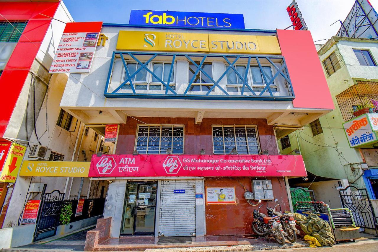 Fabhotel Royce Studio Apartments - Nr Pune International Airport Eksteriør bilde