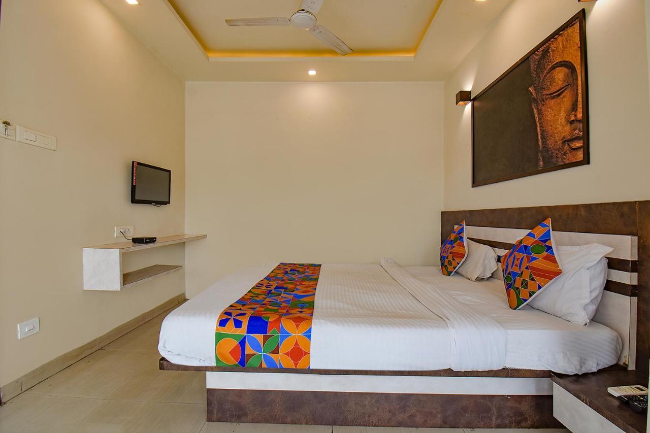 Fabhotel Royce Studio Apartments - Nr Pune International Airport Eksteriør bilde